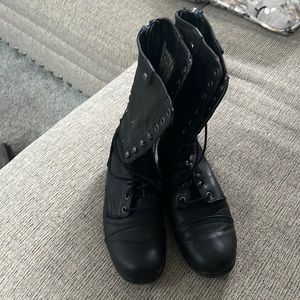 Madden Girl. Wonderful fun black “combat boots”